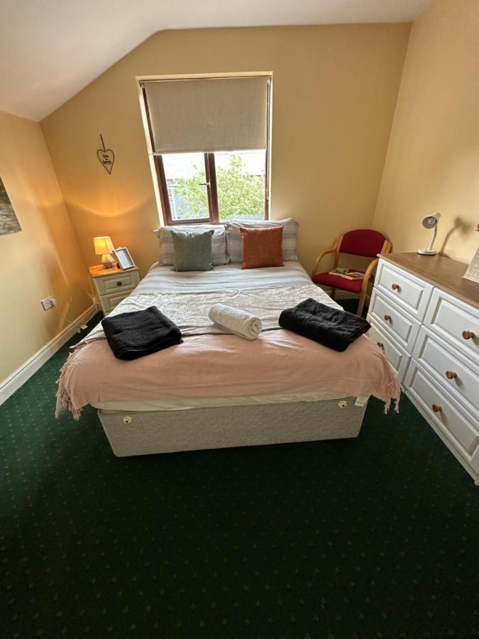 Edwards Cosy B&B Galway Exterior foto